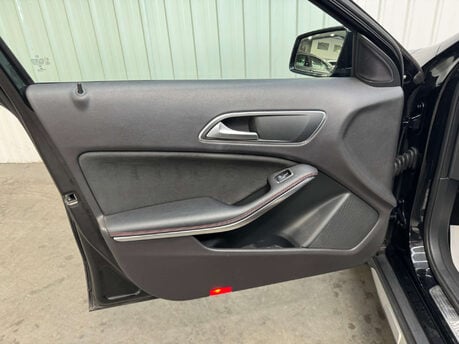 Mercedes-Benz GLA 2.1 GLA 200 D AMG Line 5dr 59