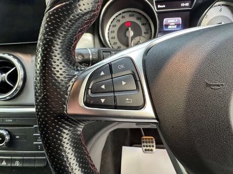 Mercedes-Benz GLA 2.1 GLA 200 D AMG Line 5dr 73