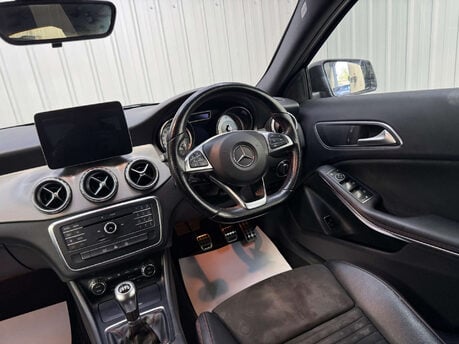 Mercedes-Benz GLA 2.1 GLA 200 D AMG Line 5dr 47