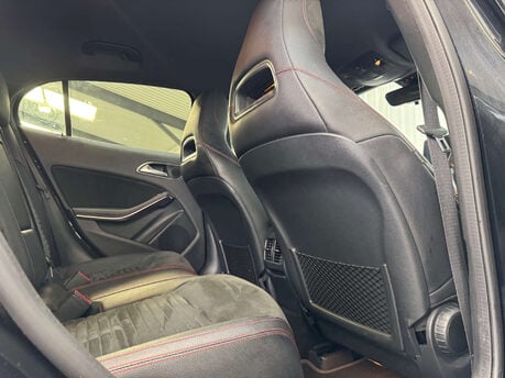 Mercedes-Benz GLA 2.1 GLA 200 D AMG Line 5dr 61