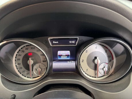 Mercedes-Benz GLA 2.1 GLA 200 D AMG Line 5dr 75