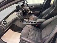 Mercedes-Benz GLA 2.1 GLA 200 D AMG Line 5dr 54