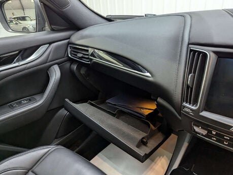 Maserati Levante 3.0 Levante GranSport V6 Auto 4WD 5dr 86