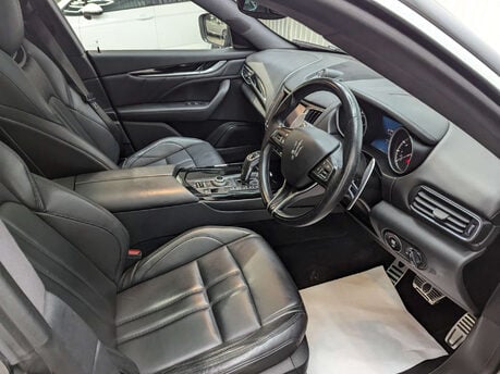 Maserati Levante 3.0 Levante GranSport V6 Auto 4WD 5dr 46