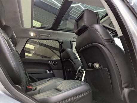 Land Rover Range Rover Sport 3.0 Range Rover Sport Autobiography Dynamic SDV6 Auto 4WD 5dr 61