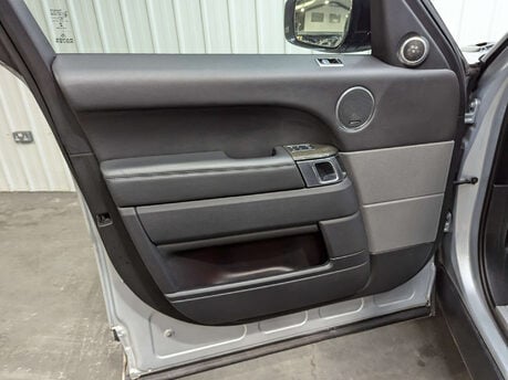 Land Rover Range Rover Sport 3.0 Range Rover Sport Autobiography Dynamic SDV6 Auto 4WD 5dr 59