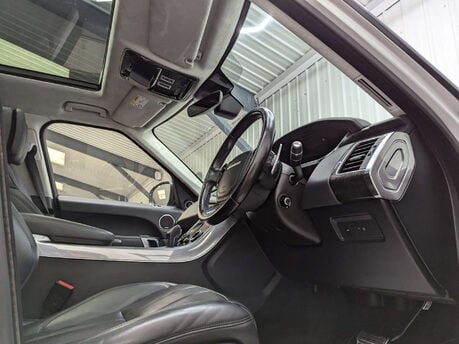 Land Rover Range Rover Sport 3.0 Range Rover Sport Autobiography Dynamic SDV6 Auto 4WD 5dr 50