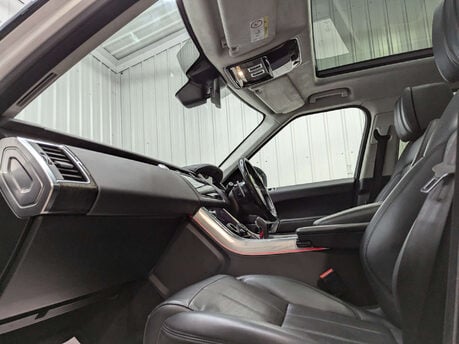 Land Rover Range Rover Sport 3.0 Range Rover Sport Autobiography Dynamic SDV6 Auto 4WD 5dr 55