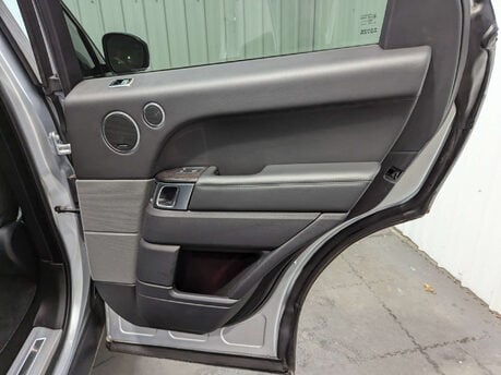 Land Rover Range Rover Sport 3.0 Range Rover Sport Autobiography Dynamic SDV6 Auto 4WD 5dr 65