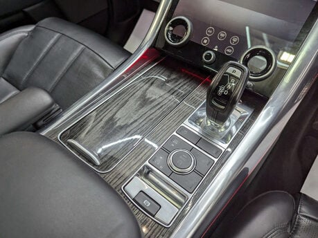 Land Rover Range Rover Sport 3.0 Range Rover Sport Autobiography Dynamic SDV6 Auto 4WD 5dr 91