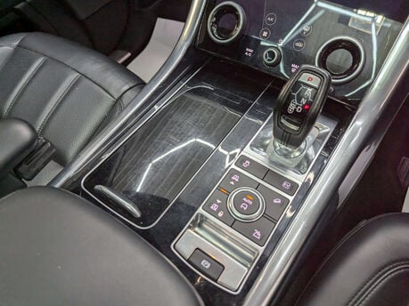 Land Rover Range Rover Sport 2.0 Range Rover Sport HSE P400e Auto 4WD 5dr 90