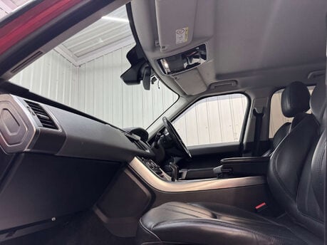 Land Rover Range Rover Sport 3.0 Range Rover Sport HSE Dynamic SDV6 Auto 4WD 5dr 54