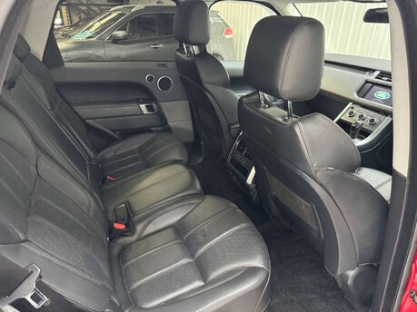 Land Rover Range Rover Sport 3.0 Range Rover Sport HSE Dynamic SDV6 Auto 4WD 5dr 59
