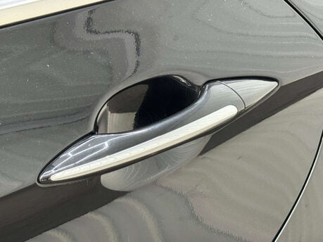 Hyundai i40 1.7 I40 Premium CRDI Blue Drive 4dr 31