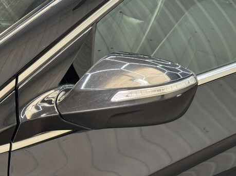 Hyundai i40 1.7 I40 Premium CRDI Blue Drive 4dr 29