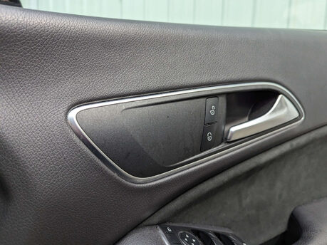 Mercedes-Benz CLA Class 1.6 CLA 180 AMG Line Auto 4dr 81