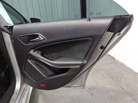 Mercedes-Benz CLA Class 1.6 CLA 180 AMG Line Auto 4dr 65