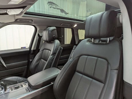 Land Rover Range Rover Sport 2.0 Range Rover Sport HSE Dynamic P400e Auto 4WD 5dr 54