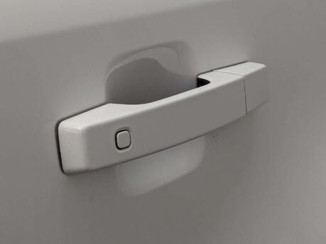 Land Rover Defender 2.0 Defender SE D Auto 4WD 5dr 31