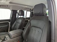 Land Rover Defender 2.0 Defender SE D Auto 4WD 5dr 55