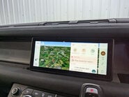 Land Rover Defender 2.0 Defender SE D Auto 4WD 5dr 82