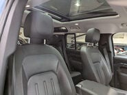 Land Rover Defender 2.0 Defender S D Auto 4WD 5dr 50