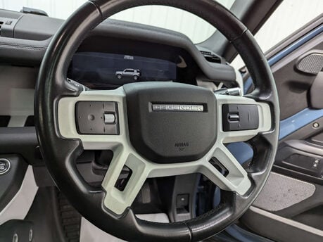 Land Rover Defender 2.0 Defender S D Auto 4WD 5dr 76