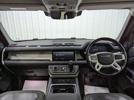 Land Rover Defender 2.0 Defender S D Auto 4WD 5dr 2