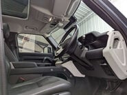 Land Rover Defender 2.0 Defender S D Auto 4WD 5dr 49