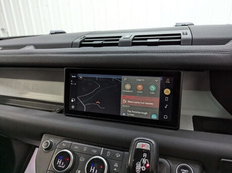 Land Rover Defender 2.0 Defender S D Auto 4WD 5dr 84