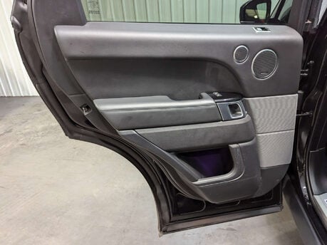 Land Rover Range Rover Sport 2.0 Range Rover Sport HSE Dynamic P400e Auto 4WD 5dr 70