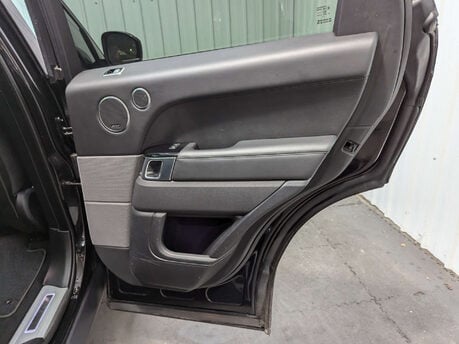 Land Rover Range Rover Sport 2.0 Range Rover Sport HSE Dynamic P400e Auto 4WD 5dr 65