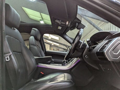 Land Rover Range Rover Sport 2.0 Range Rover Sport HSE Dynamic P400e Auto 4WD 5dr 52