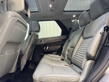 Land Rover Discovery 3.0 Discovery Luxury HSE TD6 Auto 4WD 5dr 63
