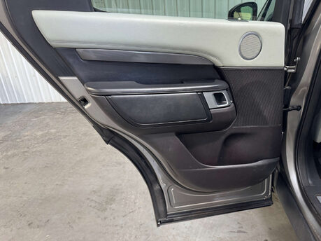 Land Rover Discovery 3.0 Discovery Luxury HSE TD6 Auto 4WD 5dr 67