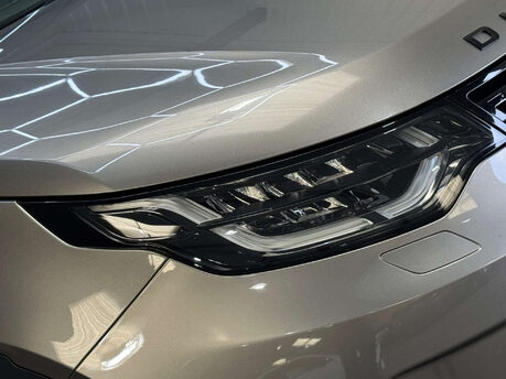 Land Rover Discovery 3.0 Discovery Luxury HSE TD6 Auto 4WD 5dr 28