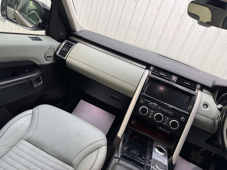 Land Rover Discovery 3.0 Discovery Luxury HSE TD6 Auto 4WD 5dr 43