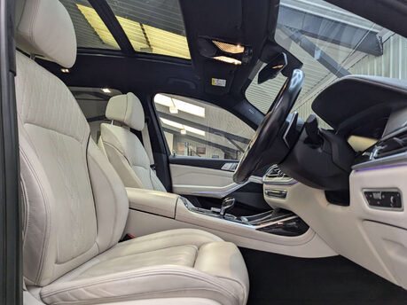 BMW X7 3.0 X7 xDrive 40d M Sport MHEV Auto 4WD 5dr 52