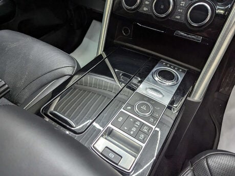 Land Rover Discovery 3.0 Discovery Luxury HSE TD6 Auto 4WD 5dr 94