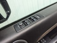 Land Rover Discovery 3.0 Discovery Luxury HSE TD6 Auto 4WD 5dr 82