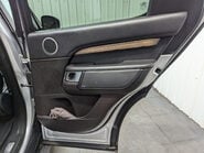 Land Rover Discovery 3.0 Discovery Luxury HSE TD6 Auto 4WD 5dr 64