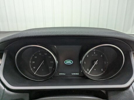 Land Rover Discovery 3.0 Discovery Luxury HSE TD6 Auto 4WD 5dr 77