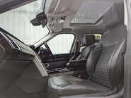 Land Rover Discovery 3.0 Discovery Luxury HSE TD6 Auto 4WD 5dr 57