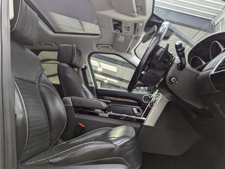 Land Rover Discovery 3.0 Discovery Luxury HSE TD6 Auto 4WD 5dr 51