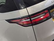 Land Rover Discovery 3.0 Discovery Luxury HSE TD6 Auto 4WD 5dr 42