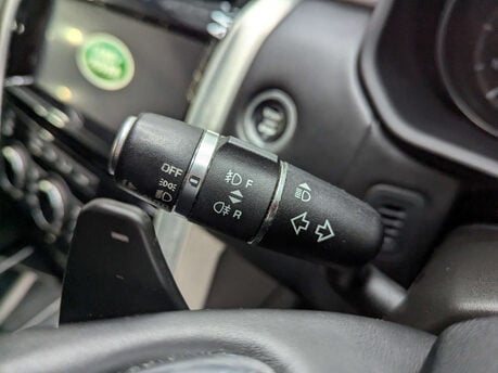 Land Rover Discovery 3.0 Discovery Luxury HSE TD6 Auto 4WD 5dr 74