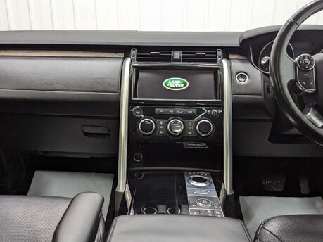 Land Rover Discovery 3.0 Discovery Luxury HSE TD6 Auto 4WD 5dr 84