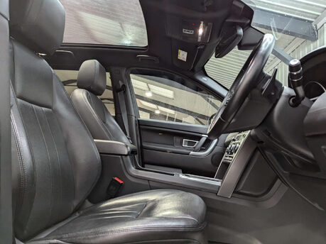 Land Rover Discovery Sport 2.0 Discovery Sport Landmark TD4 Auto 4WD 5dr 50