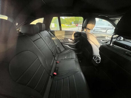 Mercedes-Benz C Class 2.1 C 220 AMG Line Premium D Auto 5dr 13