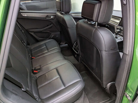 Porsche Macan 3.0 Macan S Semi-Auto 4WD 5dr 60